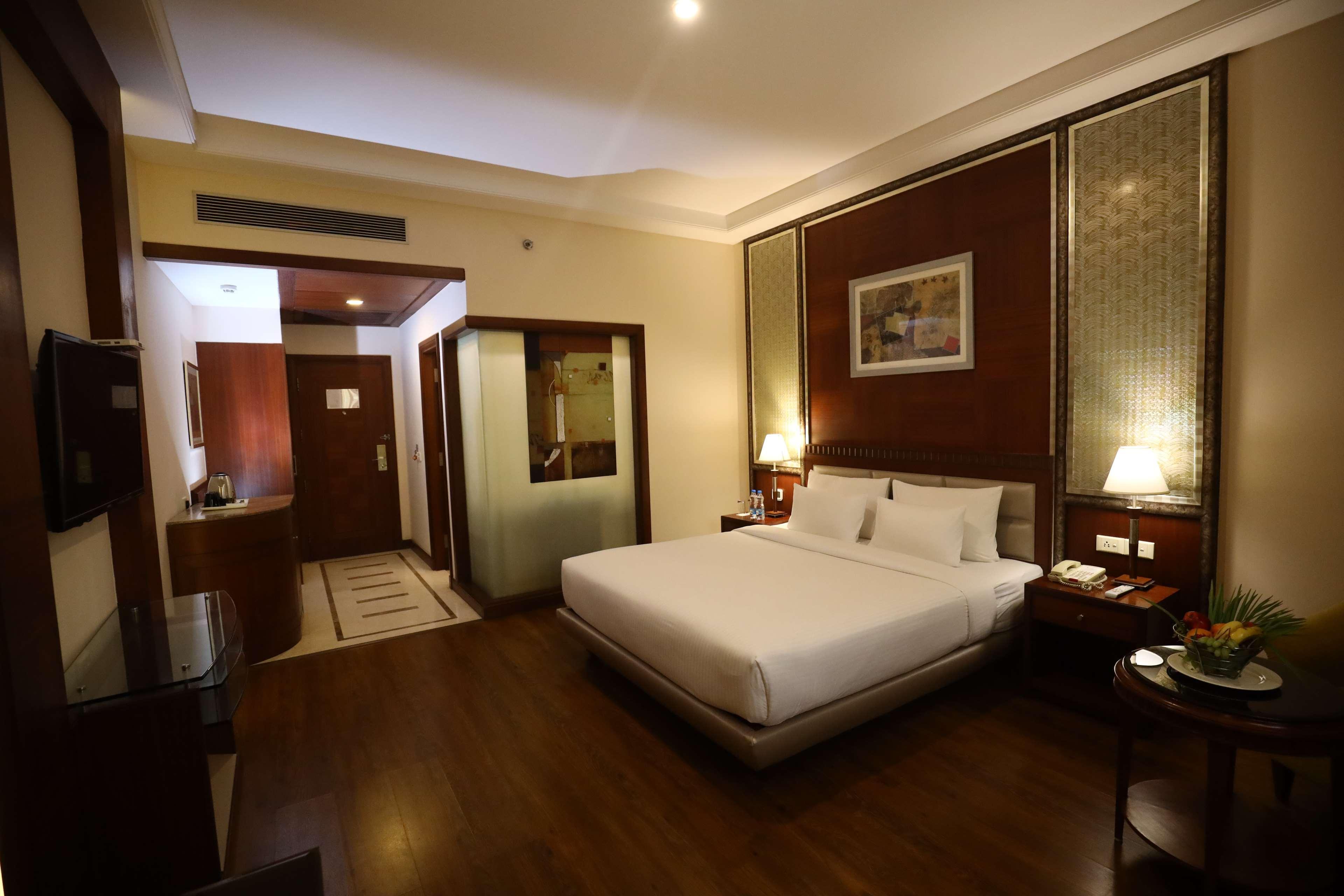 Best Western Plus Jalandhar Bagian luar foto